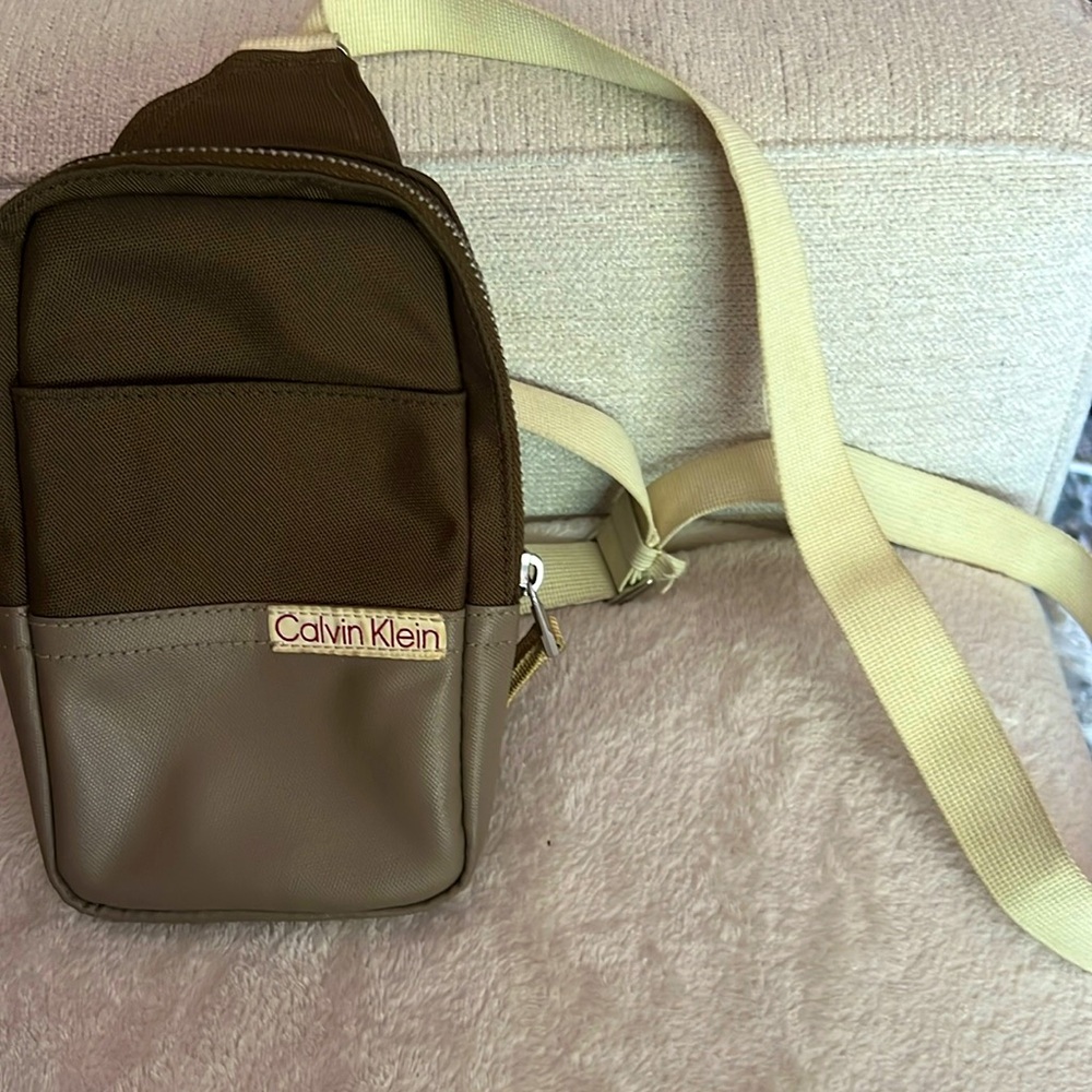 Calvin Klein crossbody Unisex*